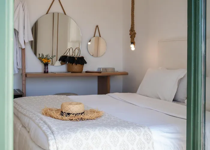 Tharroe Of Mykonos Boutique Hotel 5*