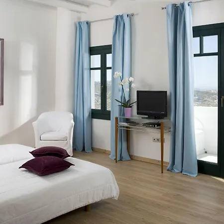 Tharroe Of Mykonos Boutique Hotel 5*