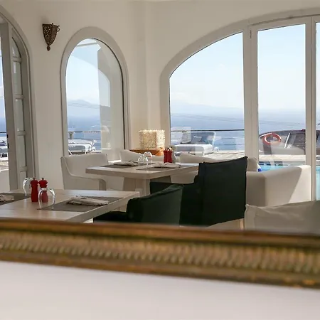 Tharroe Of Mykonos Boutique Hotell 5*