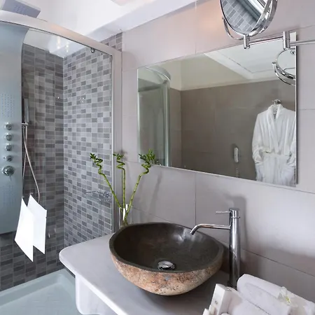 Tharroe Of Mykonos Boutique Hotel